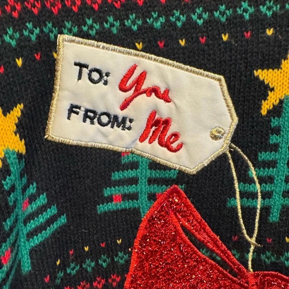 Holiday‎ Time Black and Red Christmas Sweater